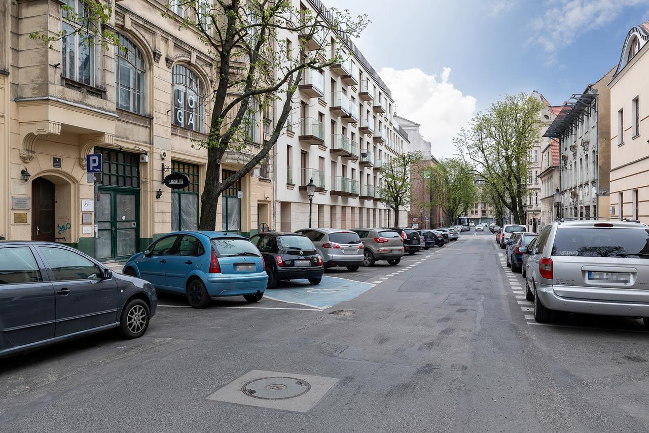 150M To The Old Market Square Apartment Dominikanska By Noclegi Renters Познан Екстериор снимка