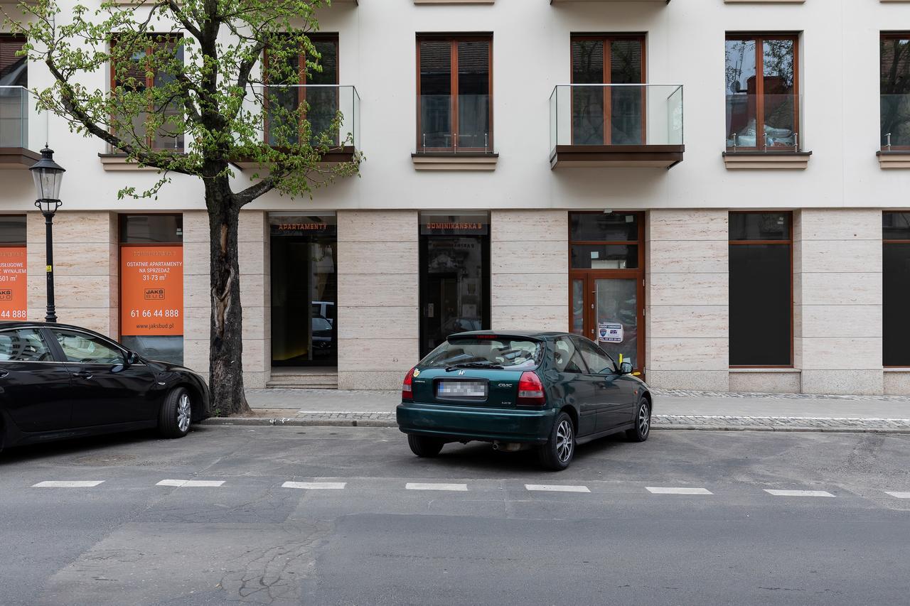 150M To The Old Market Square Apartment Dominikanska By Noclegi Renters Познан Екстериор снимка